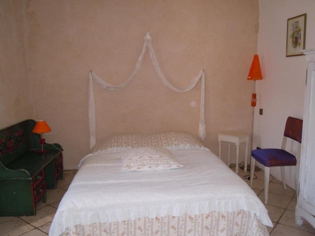 Bed and Breakfast Mas Casta Nea Thueyts Zimmer foto