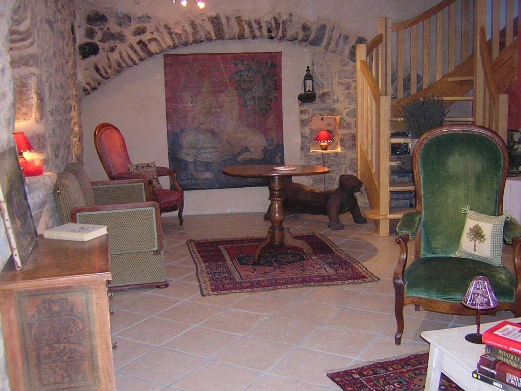 Bed and Breakfast Mas Casta Nea Thueyts Exterior foto